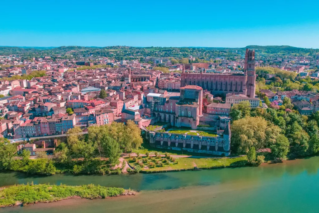 découvrez les meilleurs services bien-être à albi en 2025 : massages, soins, relaxation, coaching et conseils pour votre santé et votre sérénité. prenez soin de vous avec des professionnels passionnés.